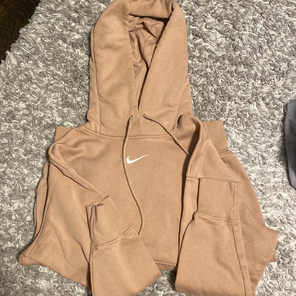 NIKE SET! XXS Oversized Nike Hoodie and Sweatpants.